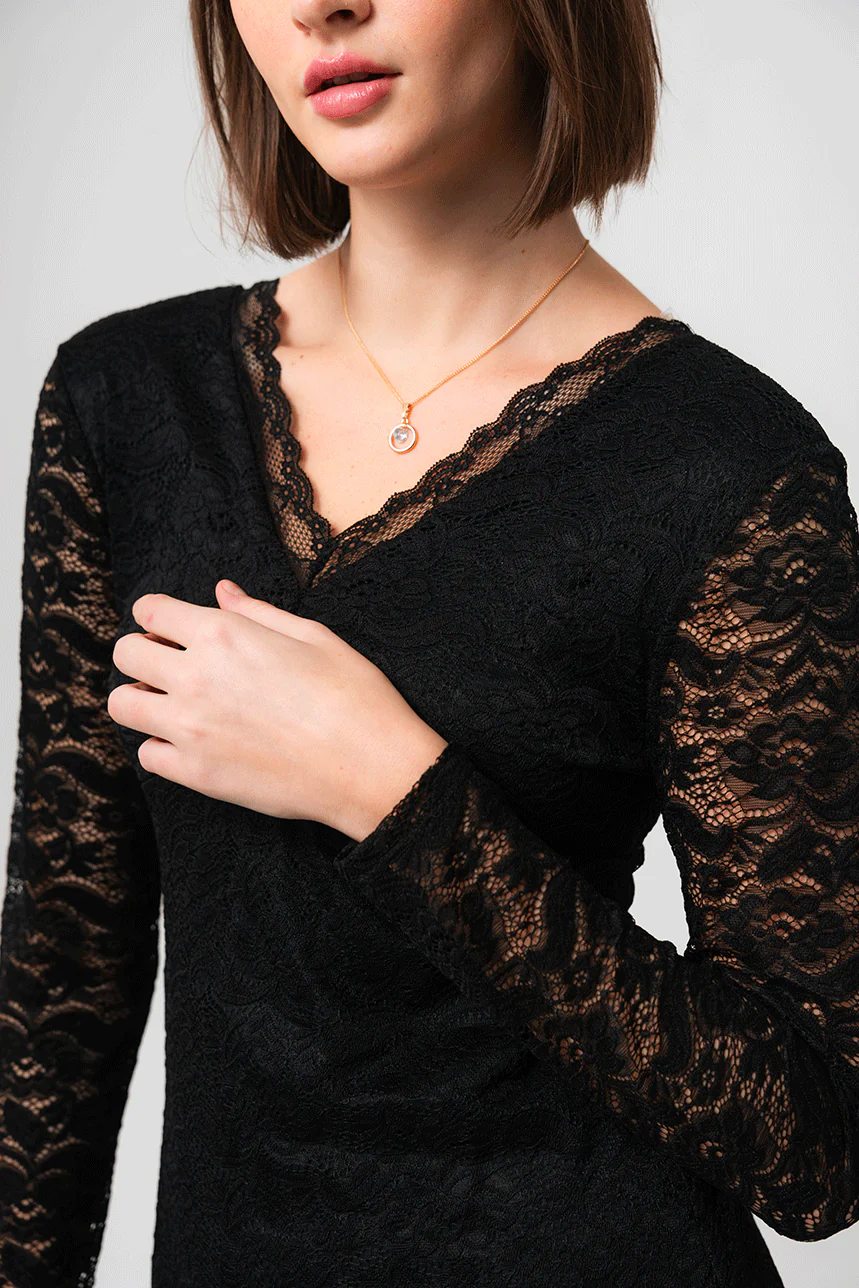 La robe de dentelle manches diaphanes - Image 2