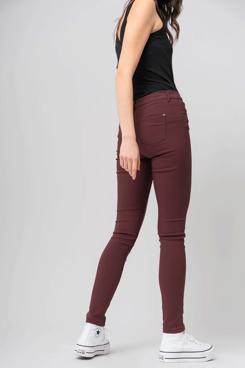 Le pantalon hyper extensible de couleur - Image 11