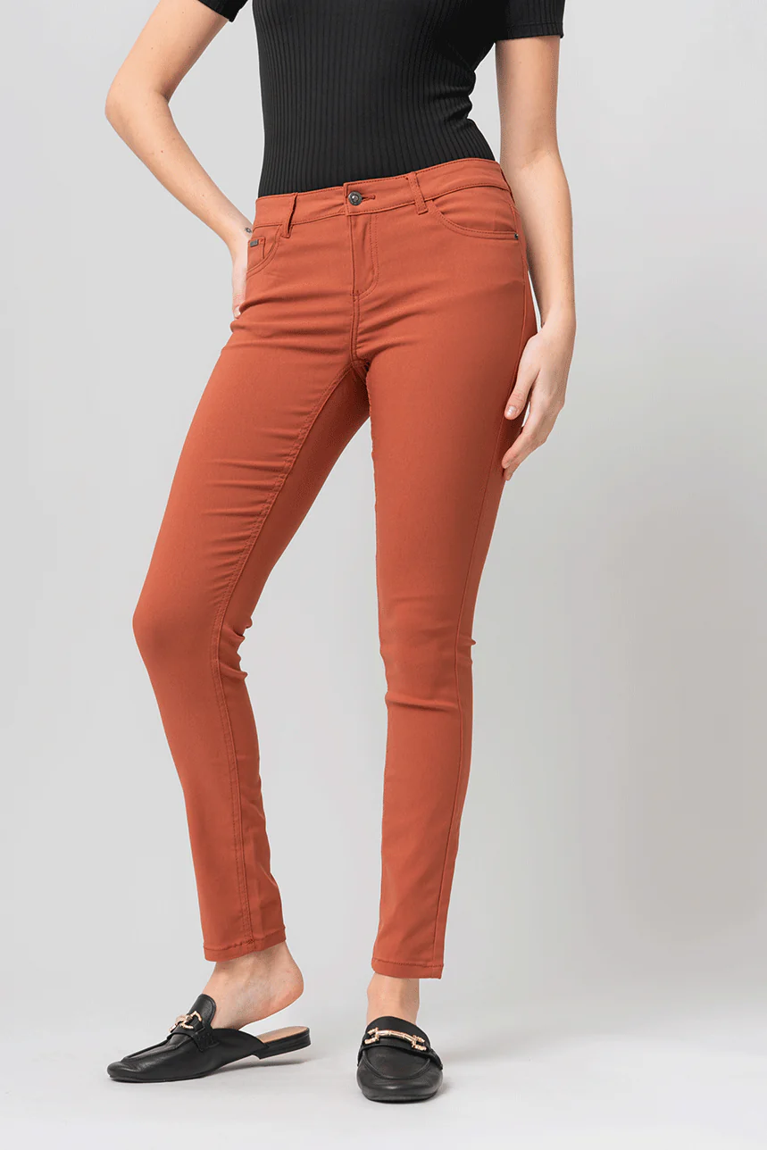 Le pantalon hyper extensible de couleur - Image 13