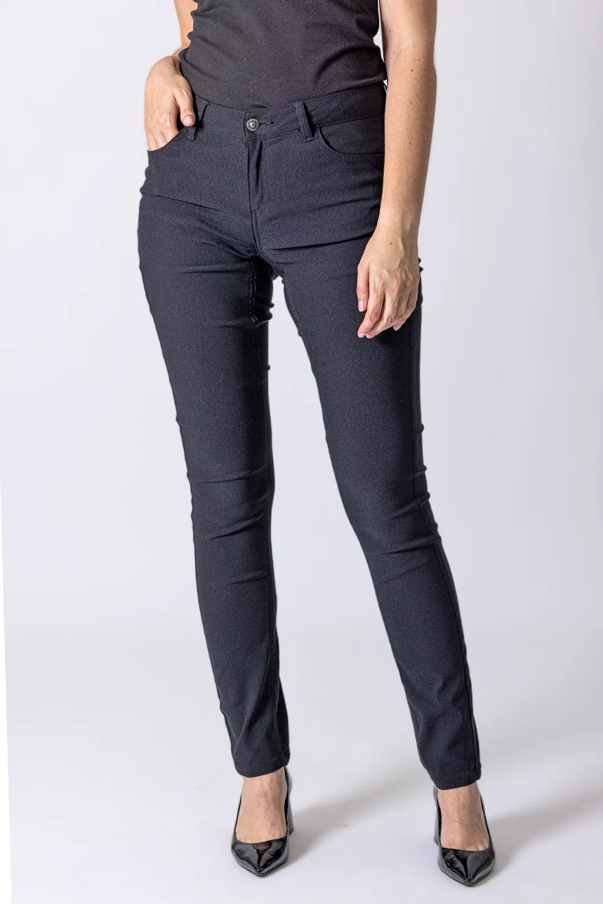 Le pantalon hyper extensible de couleur - Image 5