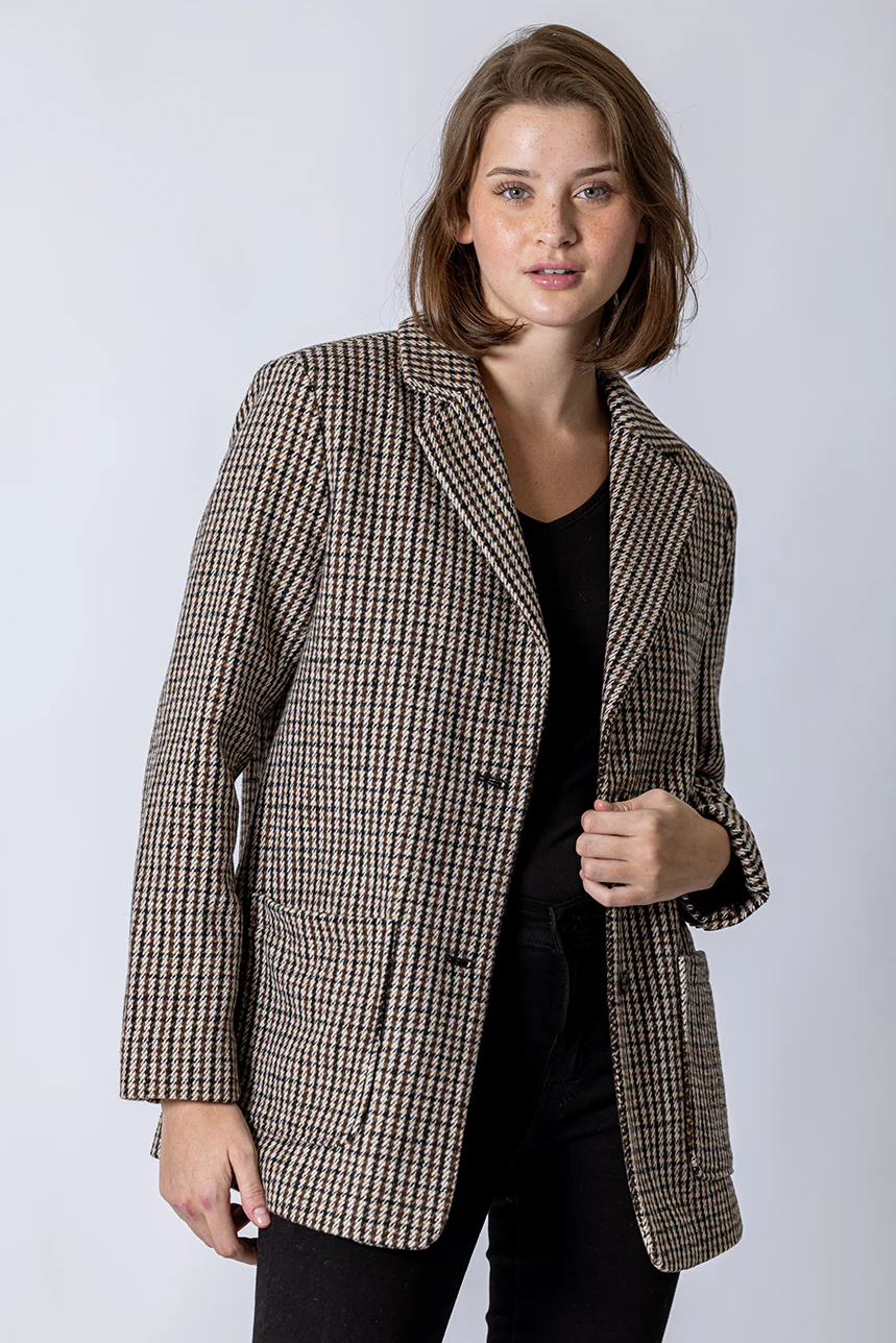 Le manteau long en lainage à carreaux - Image 3