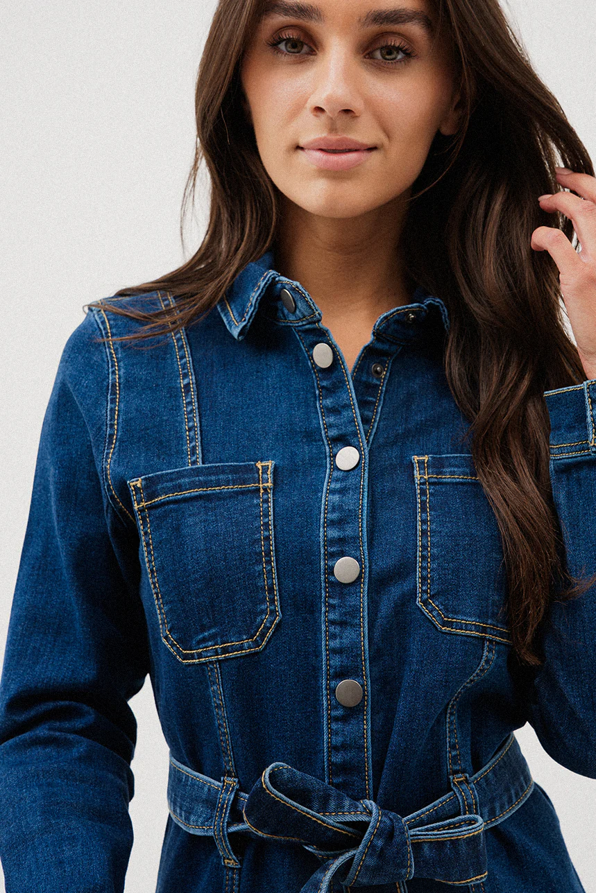 La robe en denim col chemisier - Image 4