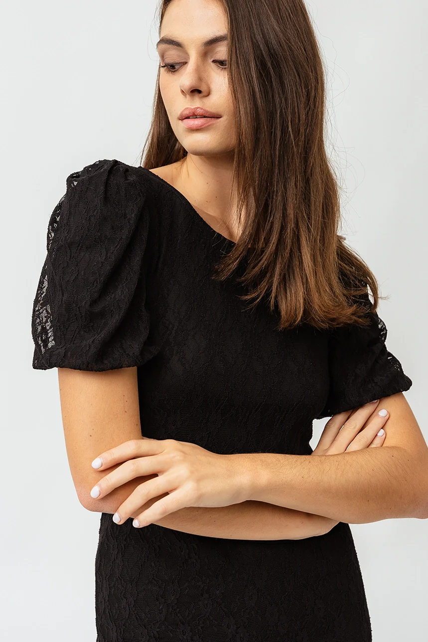 La robe noire en dentelle - Image 3