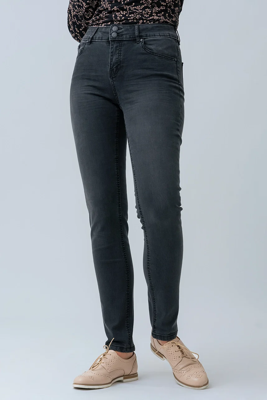 Le jeans étroit 2 boutons| Modèle Sophia - Image 2