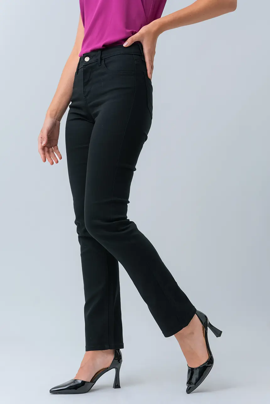 Le jeans droit coloré sculptant - Image 8