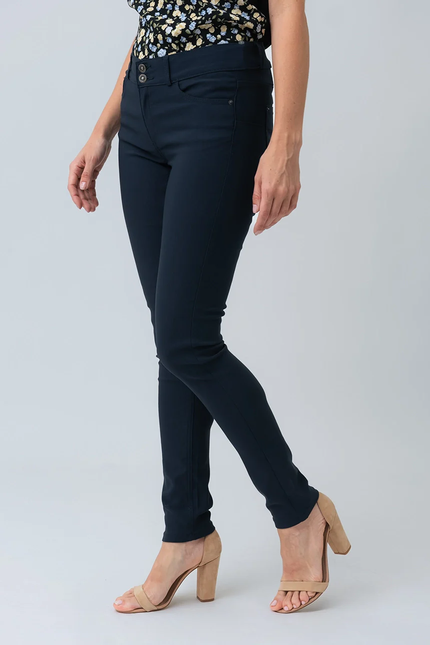 Le pantalon hyper extensible 2 boutons - Image 4