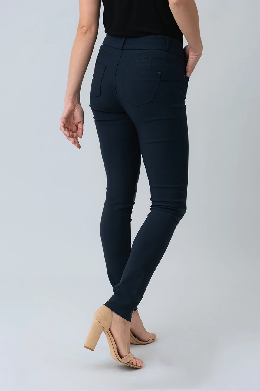 Le pantalon hyper extensible 2 boutons - Image 5