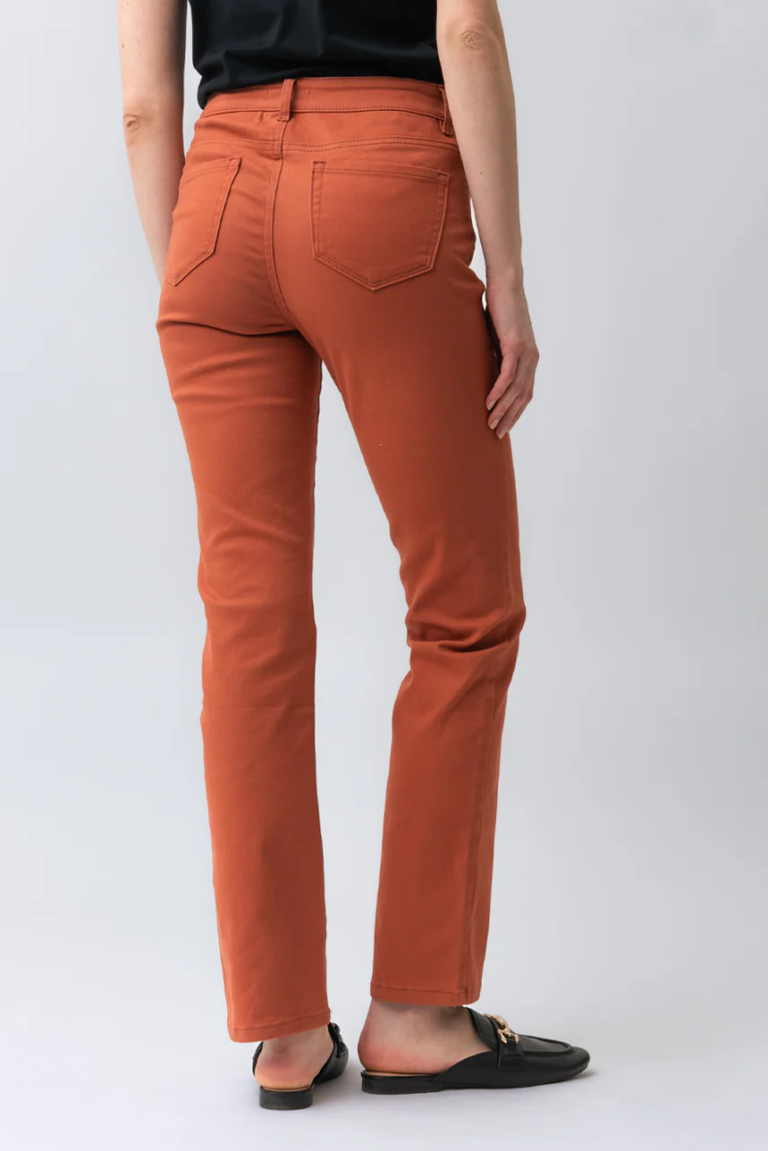 Le jeans droit sculptant de couleur - Image 4