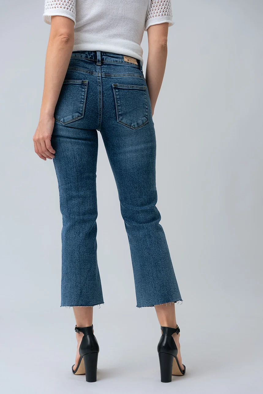 Le jeans écourté semi-évasé - Image 6