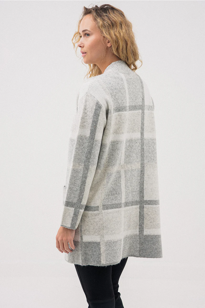 Le cardigan long à carreaux - Image 4