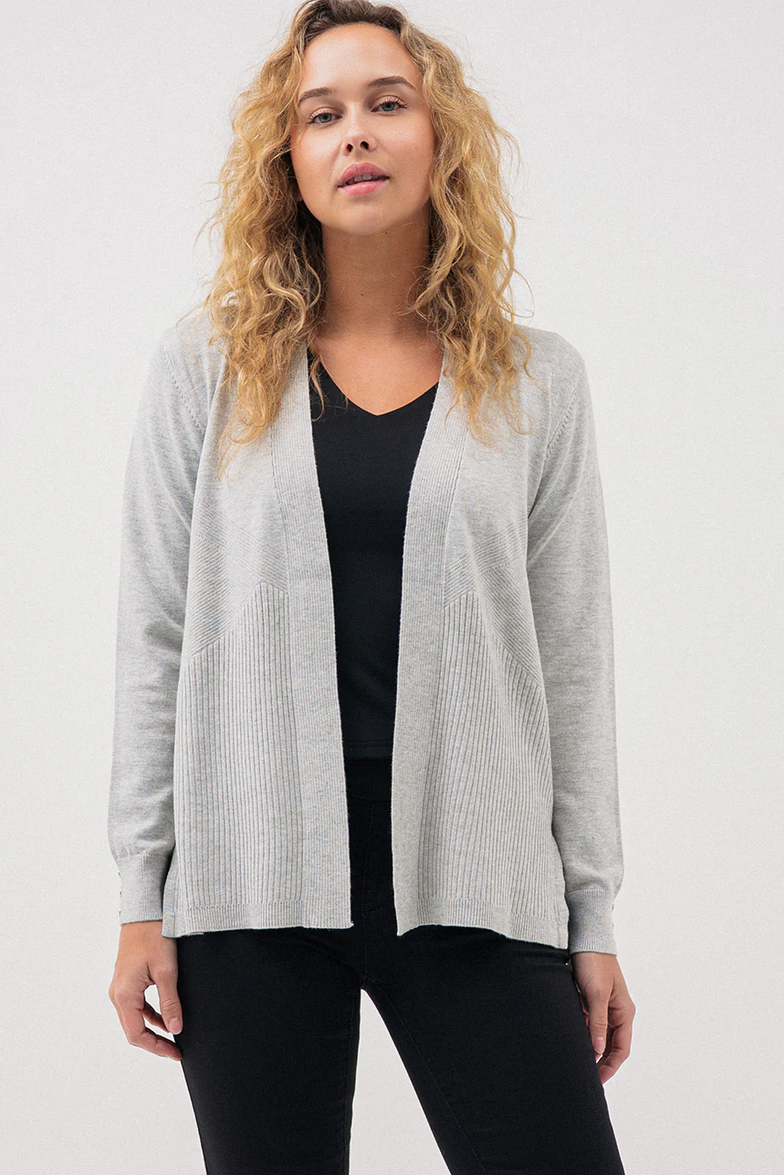 Le cardigan gris en tricot léger - Image 2
