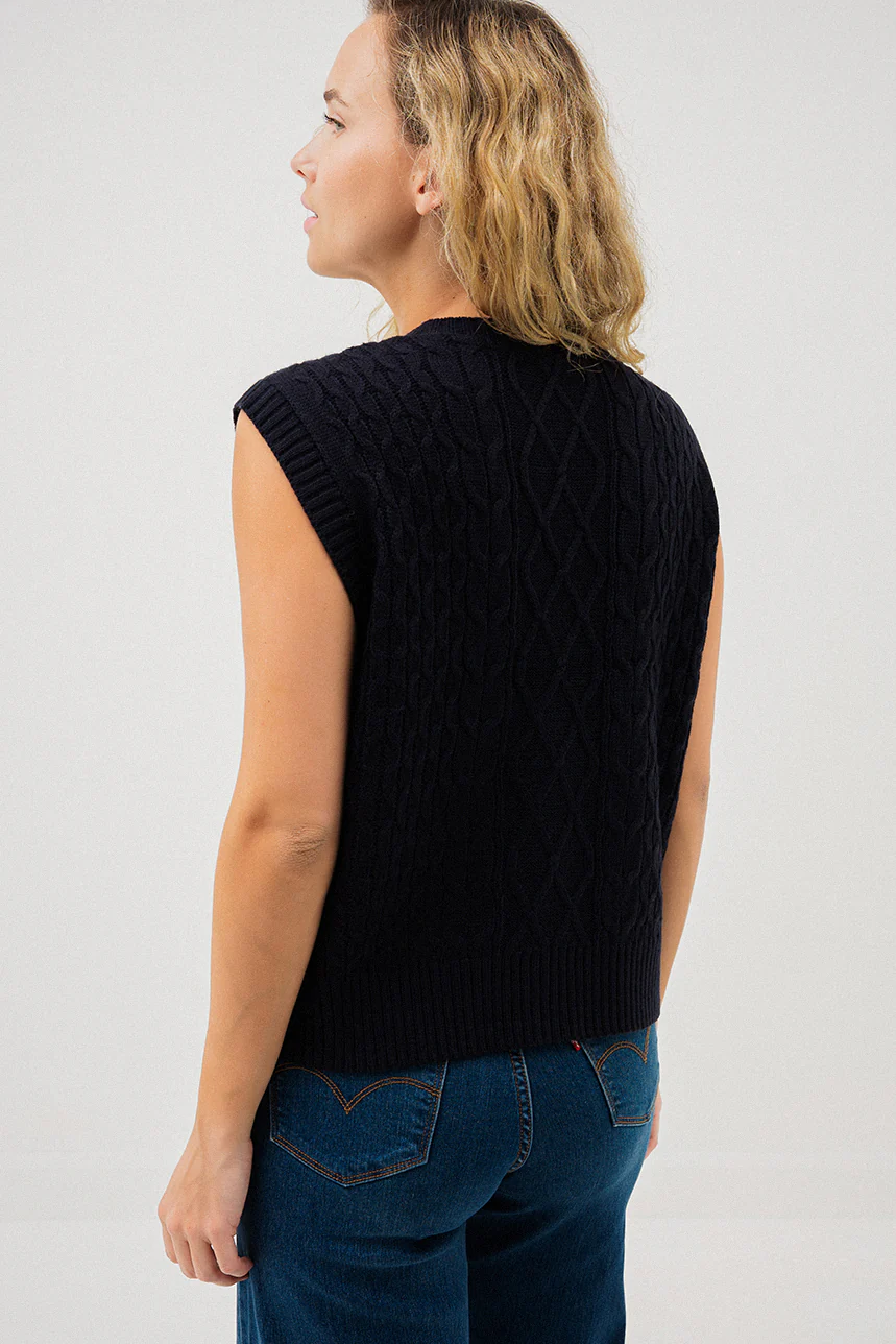 La veste sans manches en tricot - Image 6