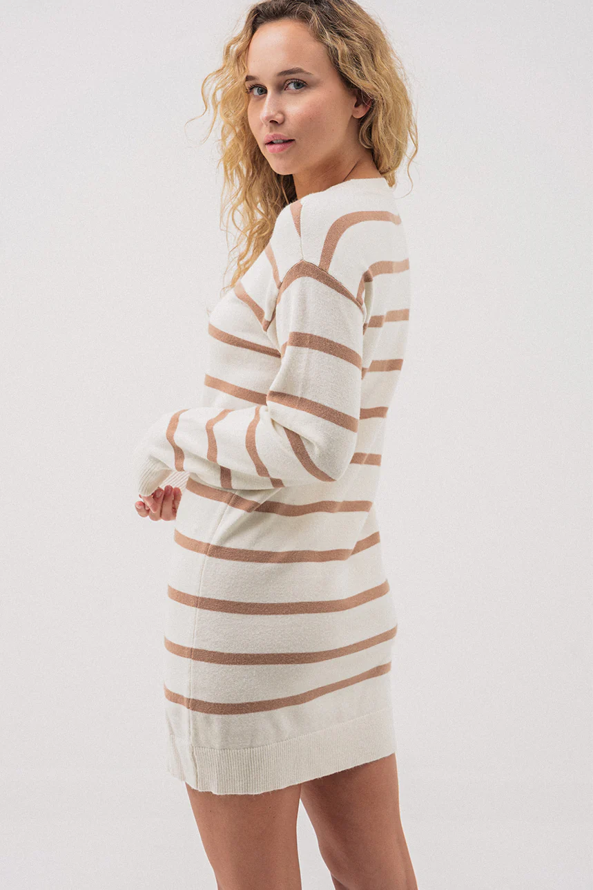 La robe rayée en tricot - Image 4