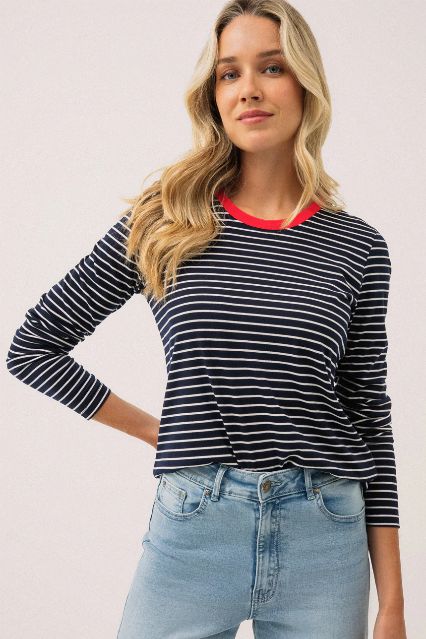Le t-shirt à manches longues rayé marine et blanc avec col côtelé rouge - Image 2