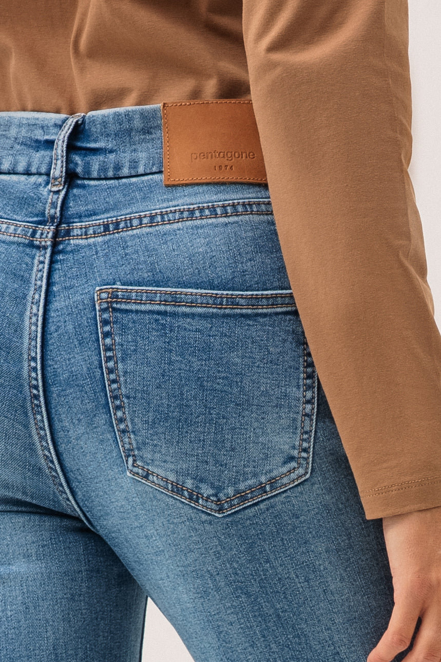 Le jeans étroit avec usure aux poches | Modèle Sophia - Image 4