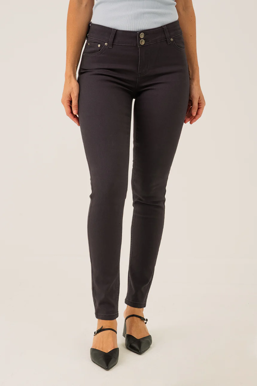 Le jeans étroit coloré sculptant - Image 15