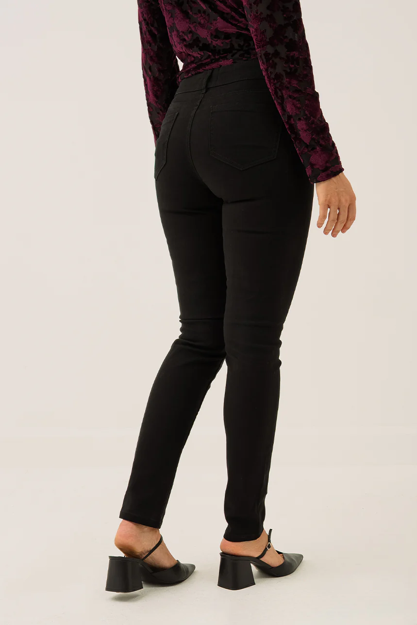 Le jeans étroit coloré sculptant - Image 18