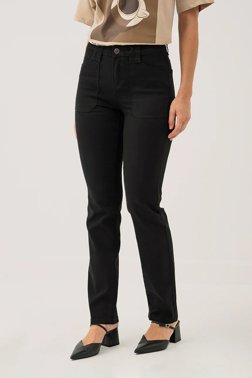 Le jeans de couleur droit avec poches appliquées - Image 4