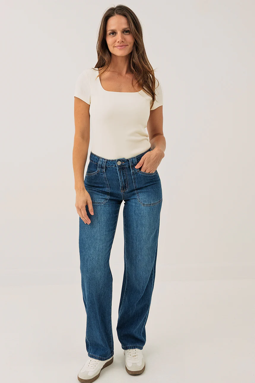 Le jeans bleu avec poches appliquées | Modèle Béa - Image 6