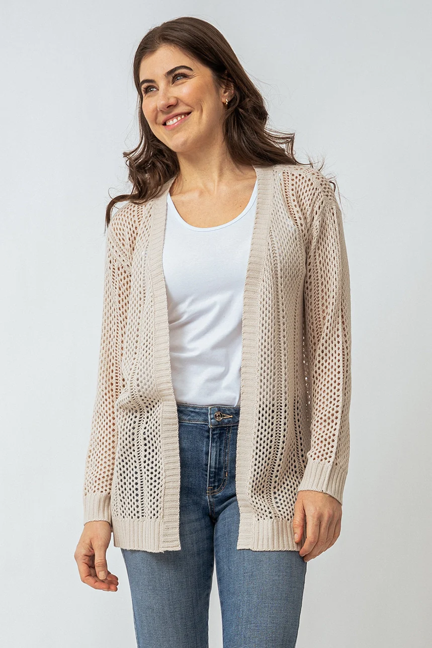 Le cardigan en tricot ajouré