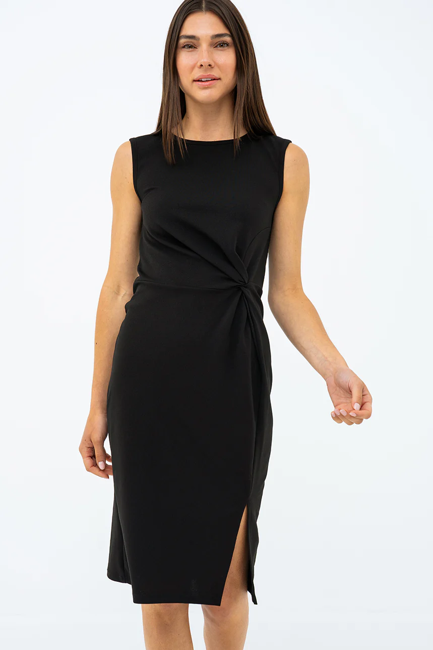 La robe midi nœud à la taille