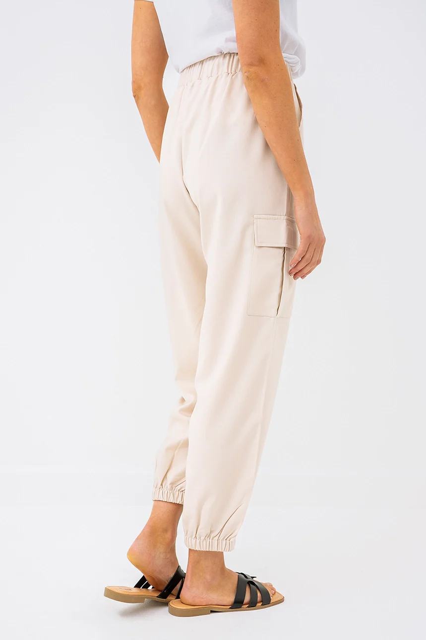 Le pantalon jogger cargo uni - Image 4