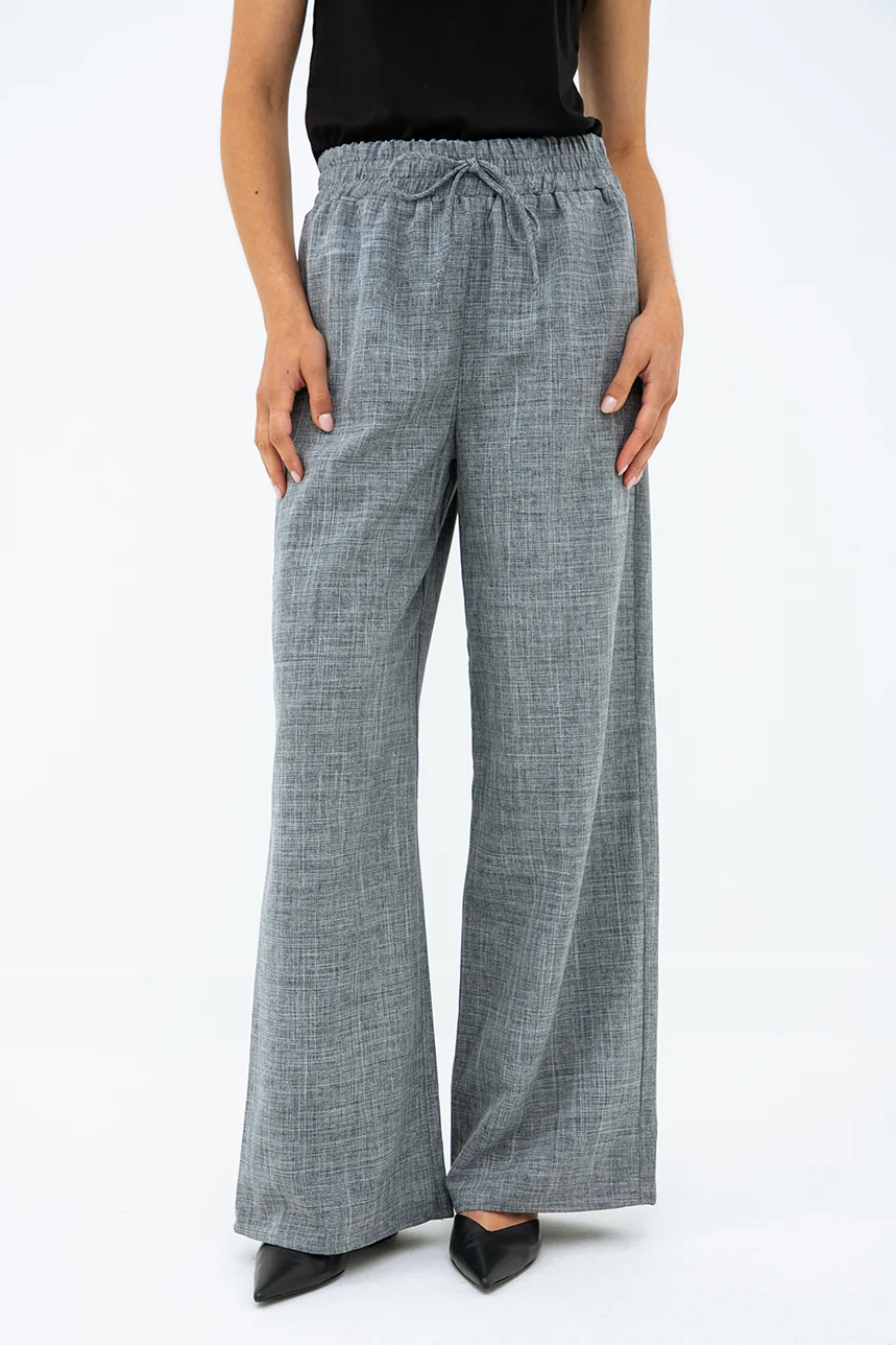 Le pantalon fluide chic à boucle - Image 6