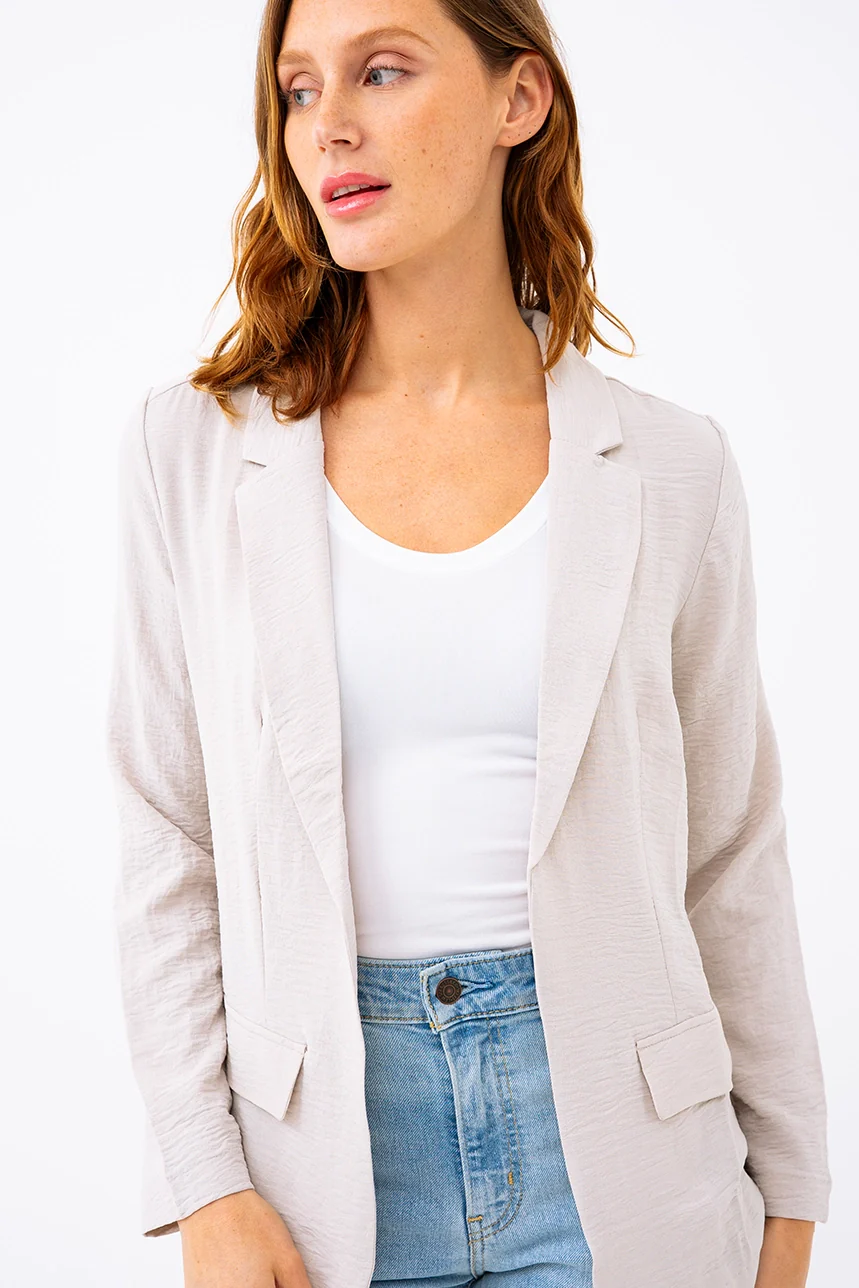 Le blazer uni effet froissé - Image 4