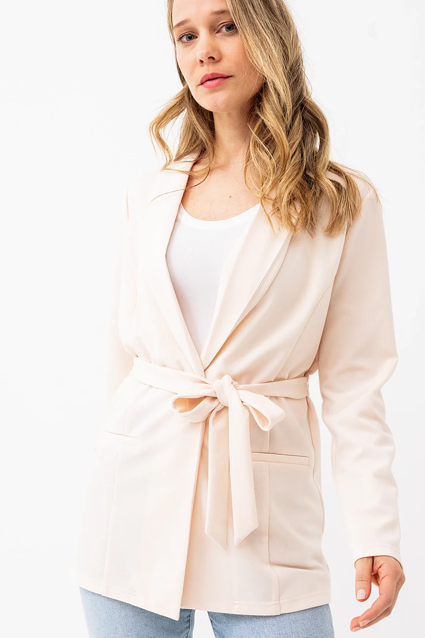 Le blazer uni ceinturé - Image 2
