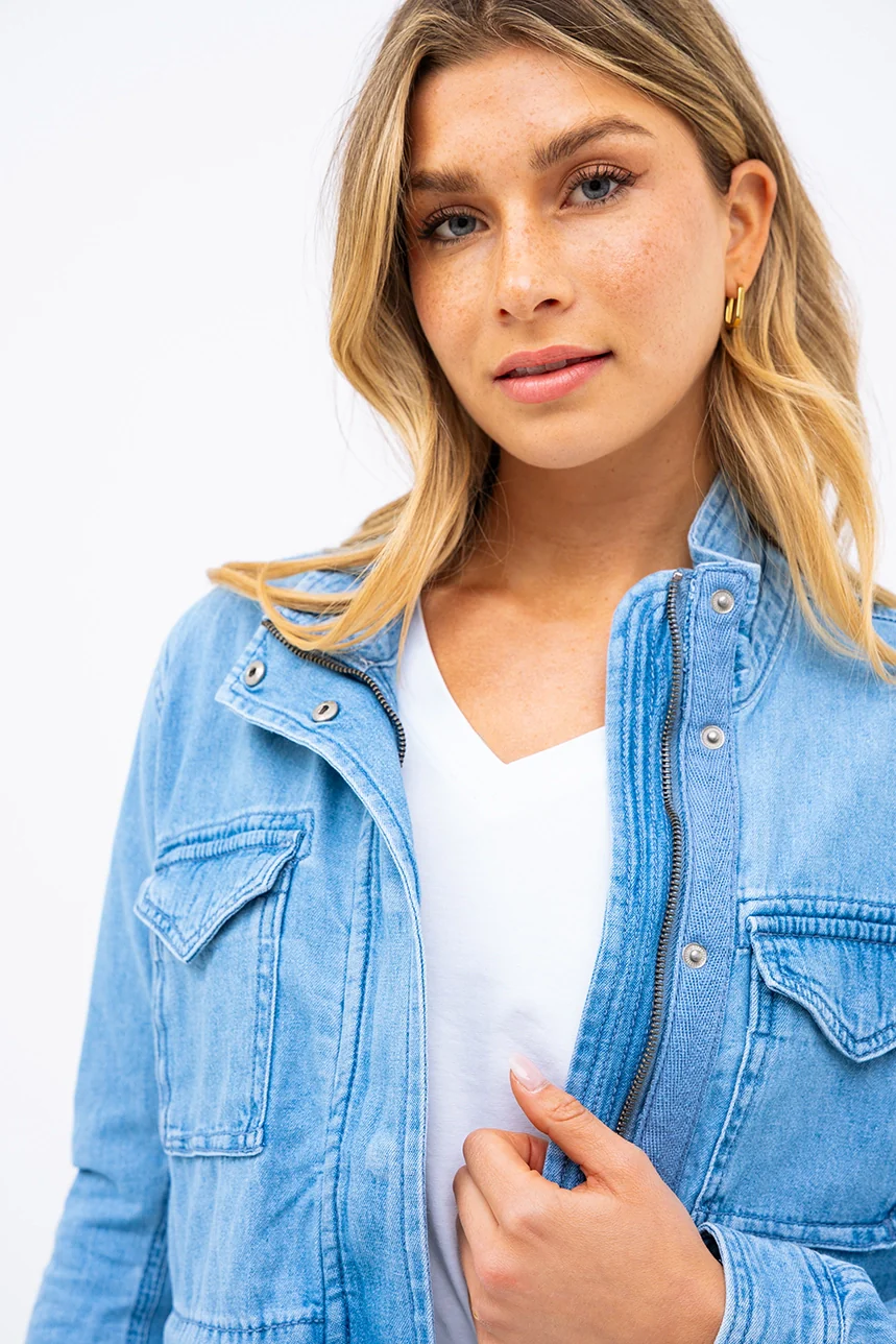 Le manteau en denim zippé - Image 3