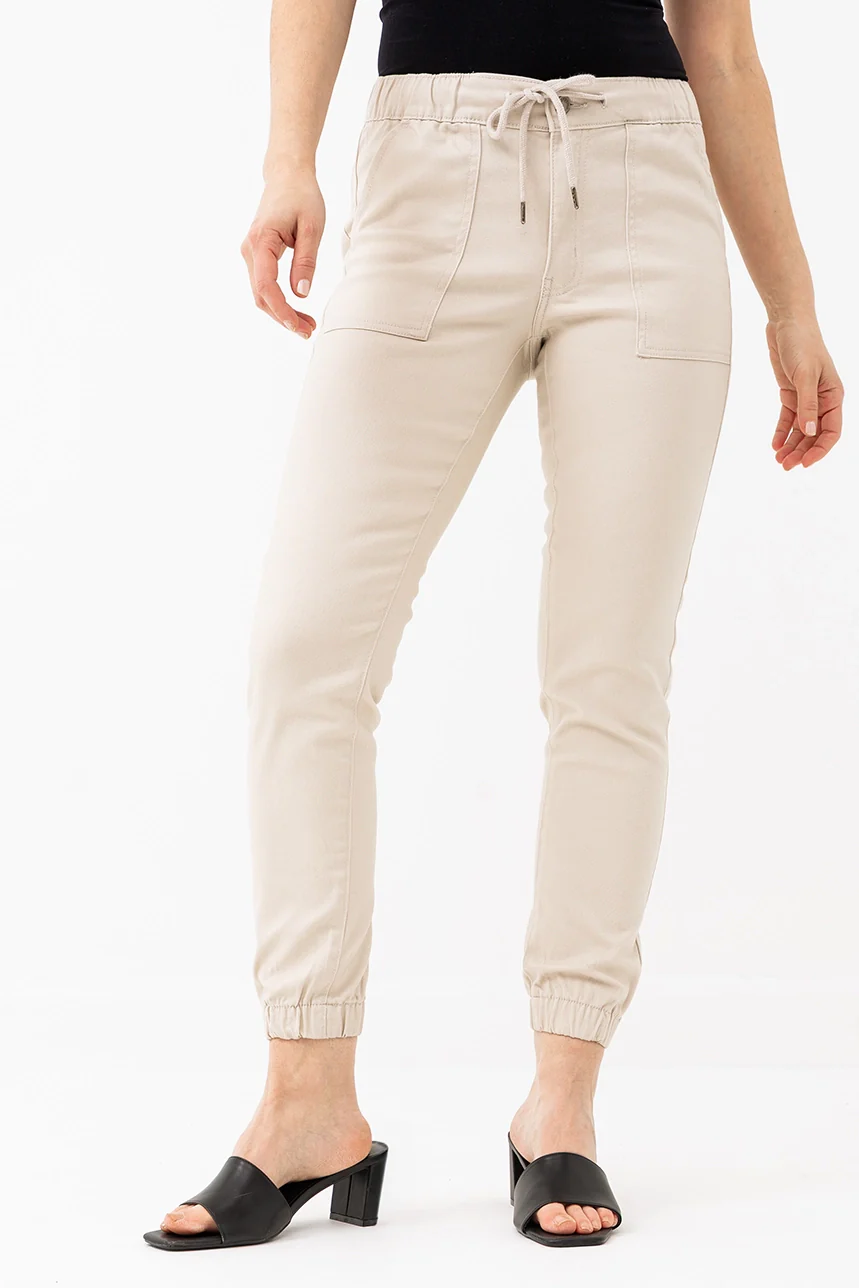 Le jeans jogger de couleur - Image 11