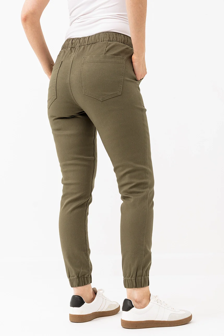Le jeans jogger de couleur - Image 4
