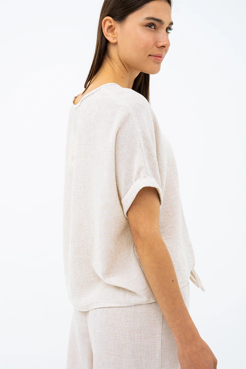 La blouse ample aspect lin à nouer - Image 4