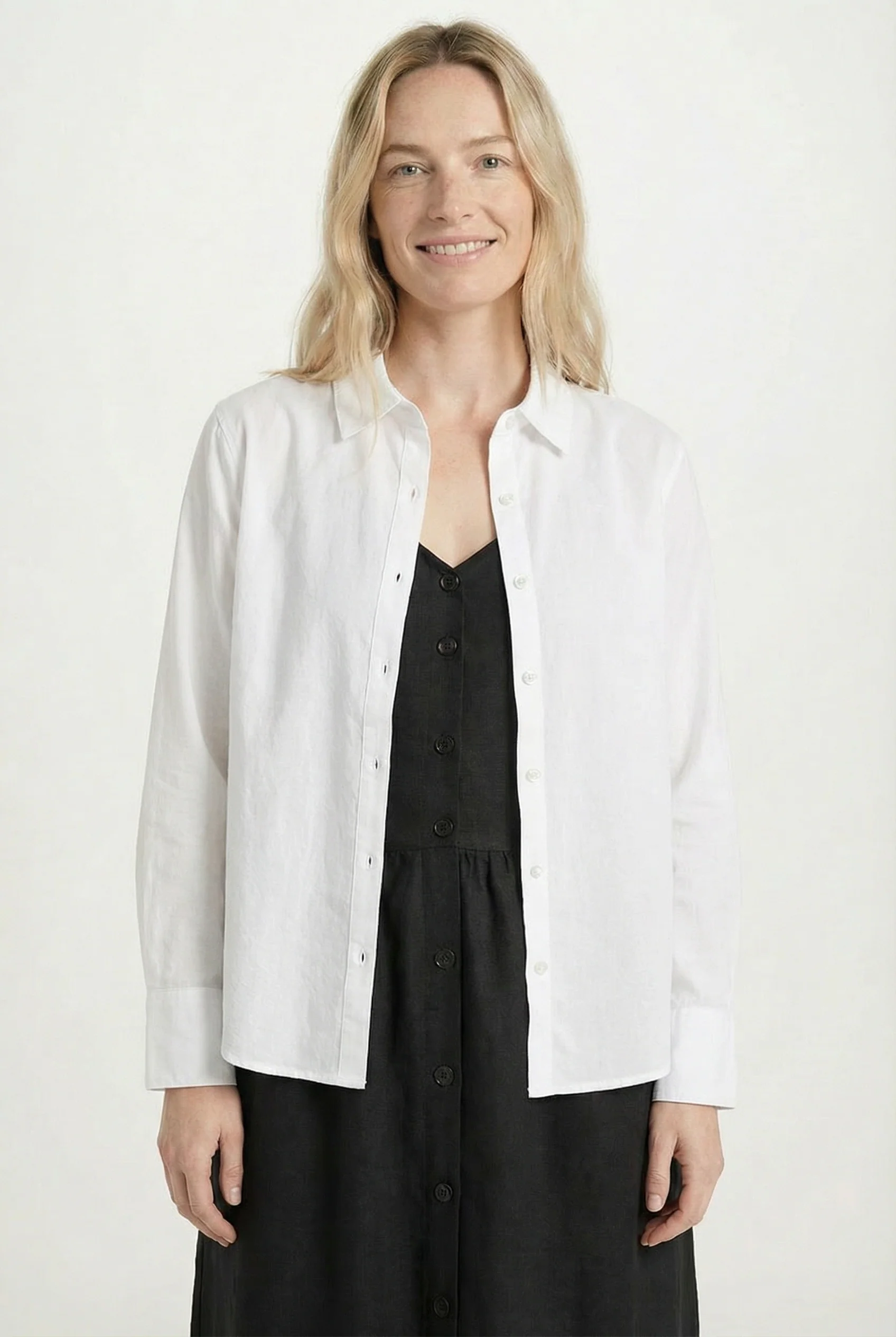 Robe midi effet lin à bretelles - Image 6