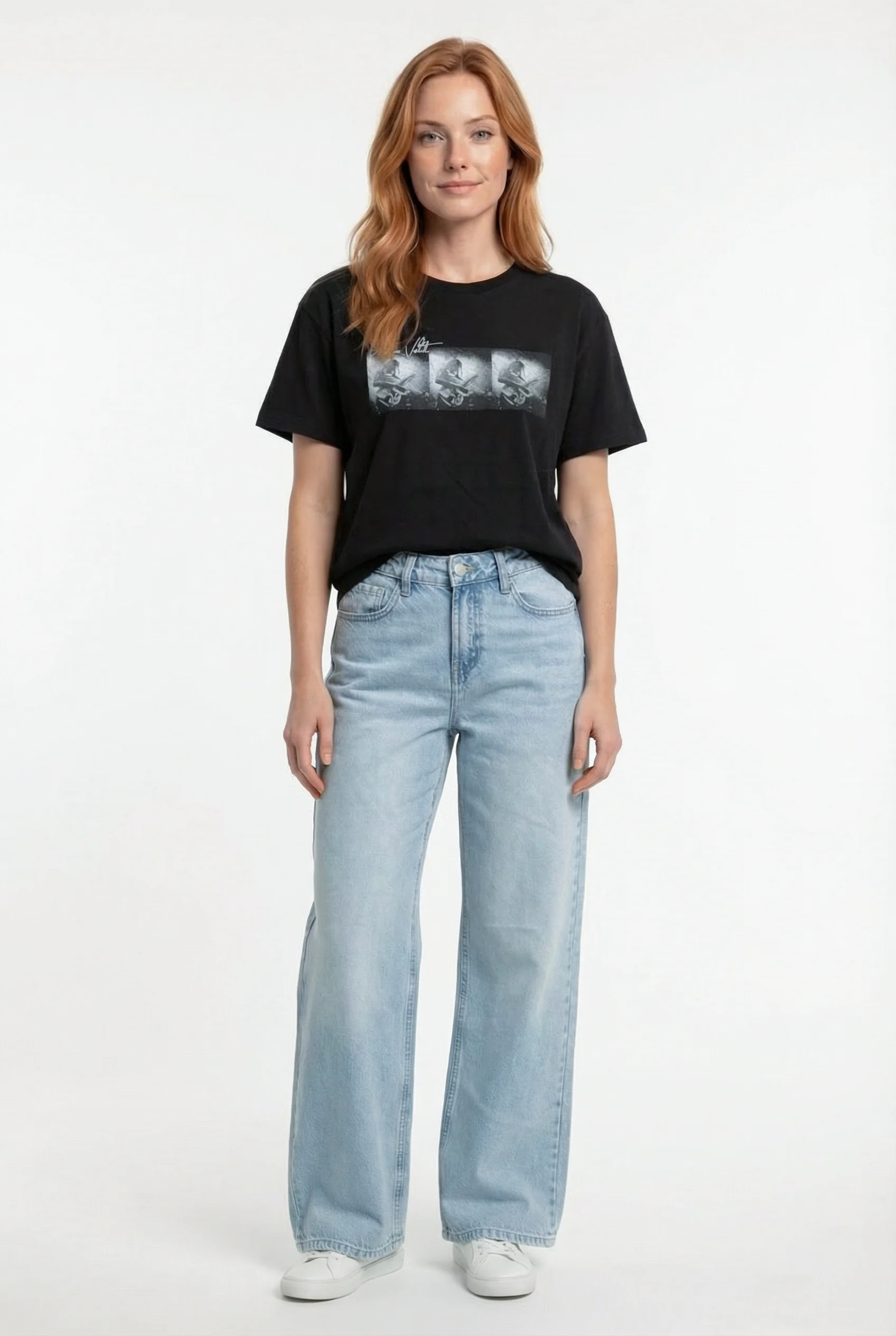 Le t-shirt à imprimé graphique - Image 8