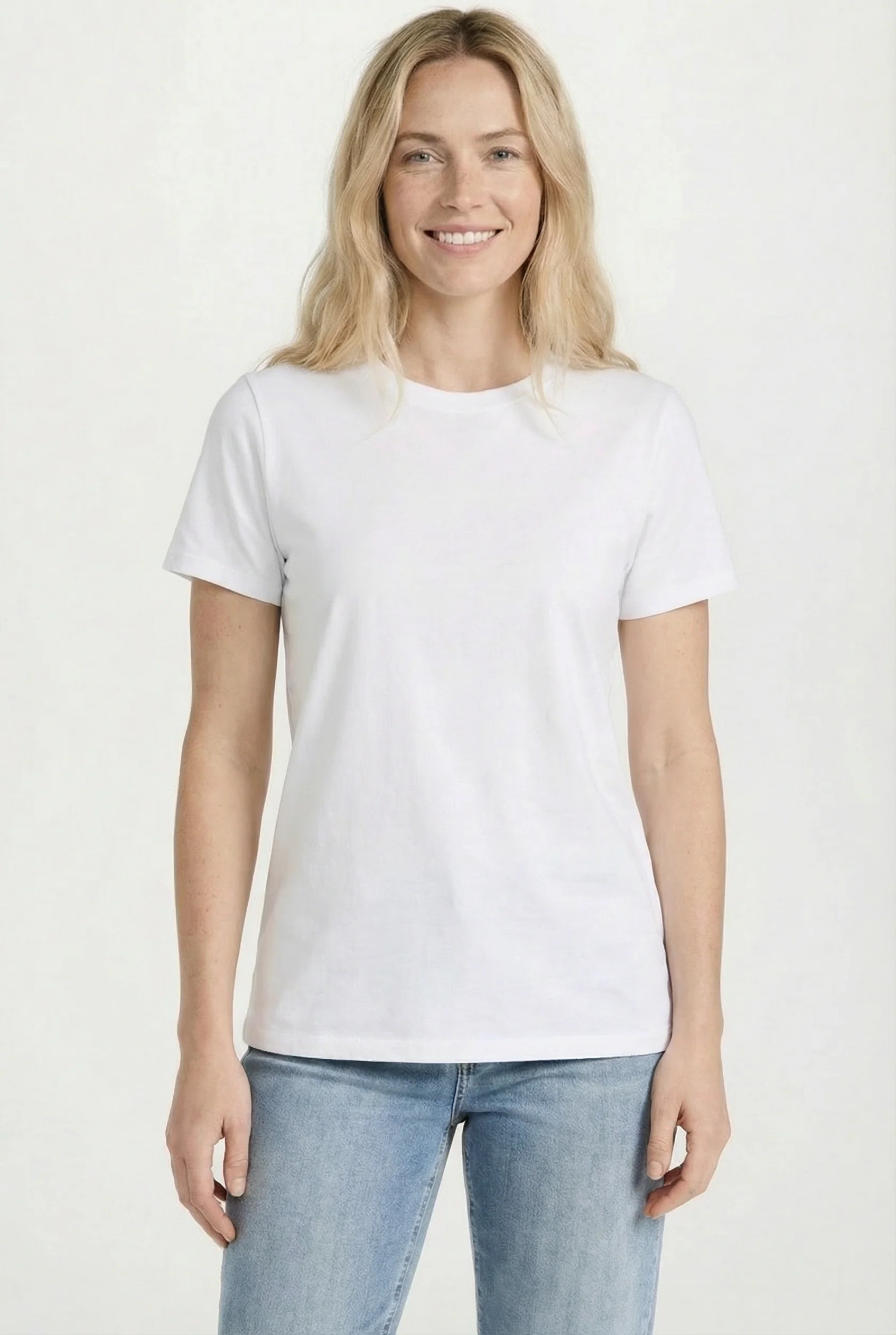 Le t-shirt essentiel à coupe classique - Image 3