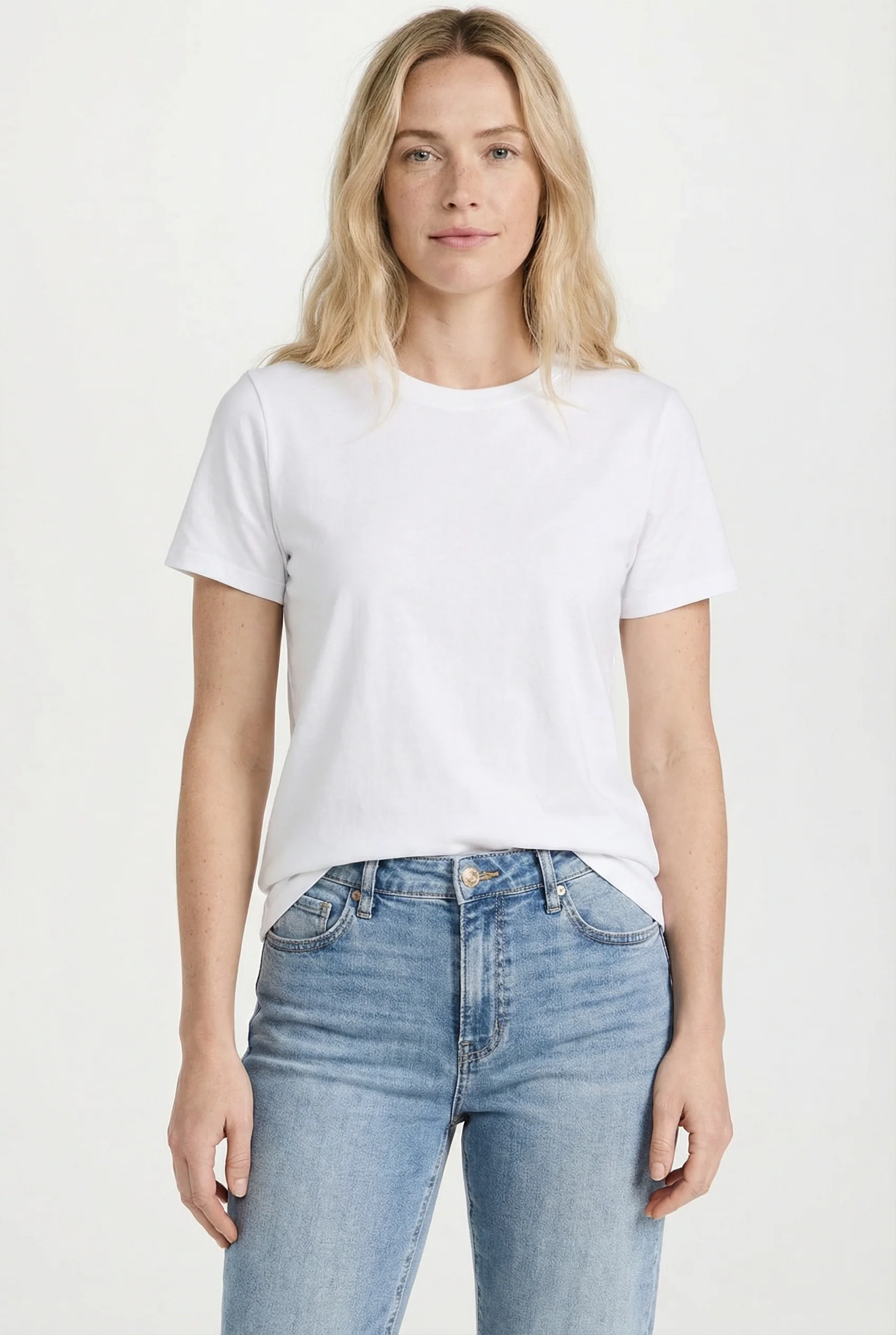 Le t-shirt essentiel à coupe classique - Image 4