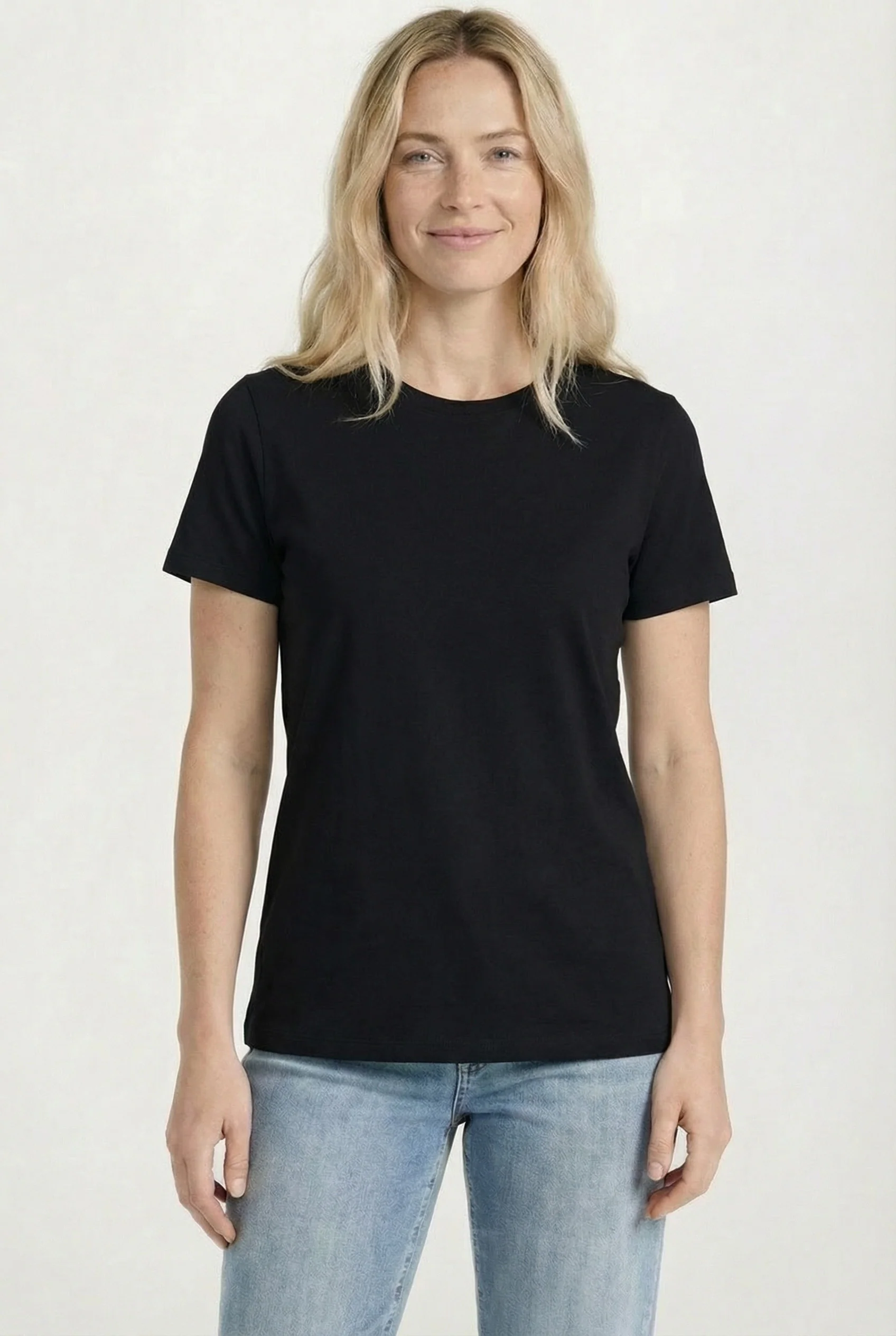 Le t-shirt essentiel à coupe classique - Image 7