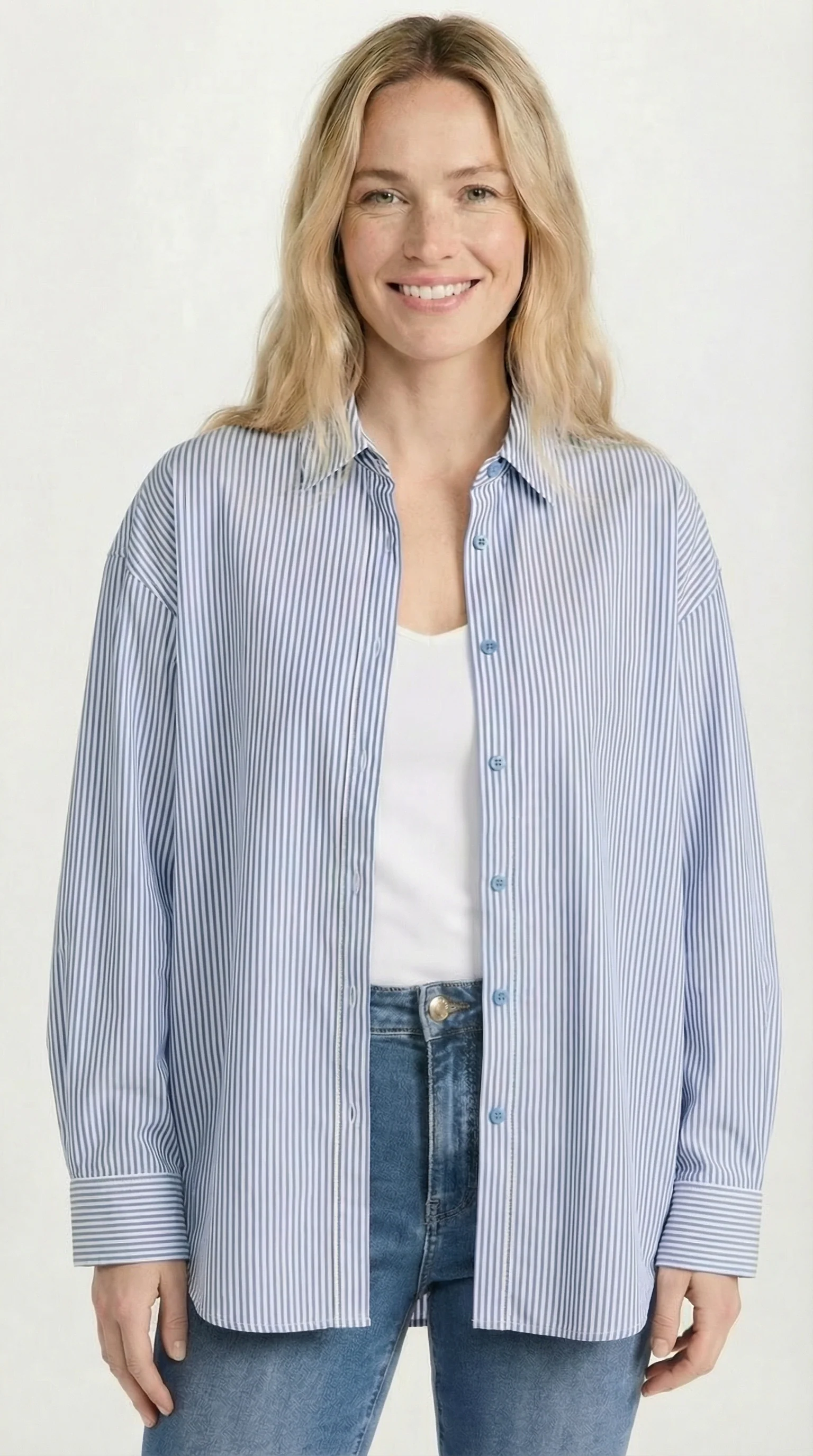 La chemise rayée essentielle à coupe classique