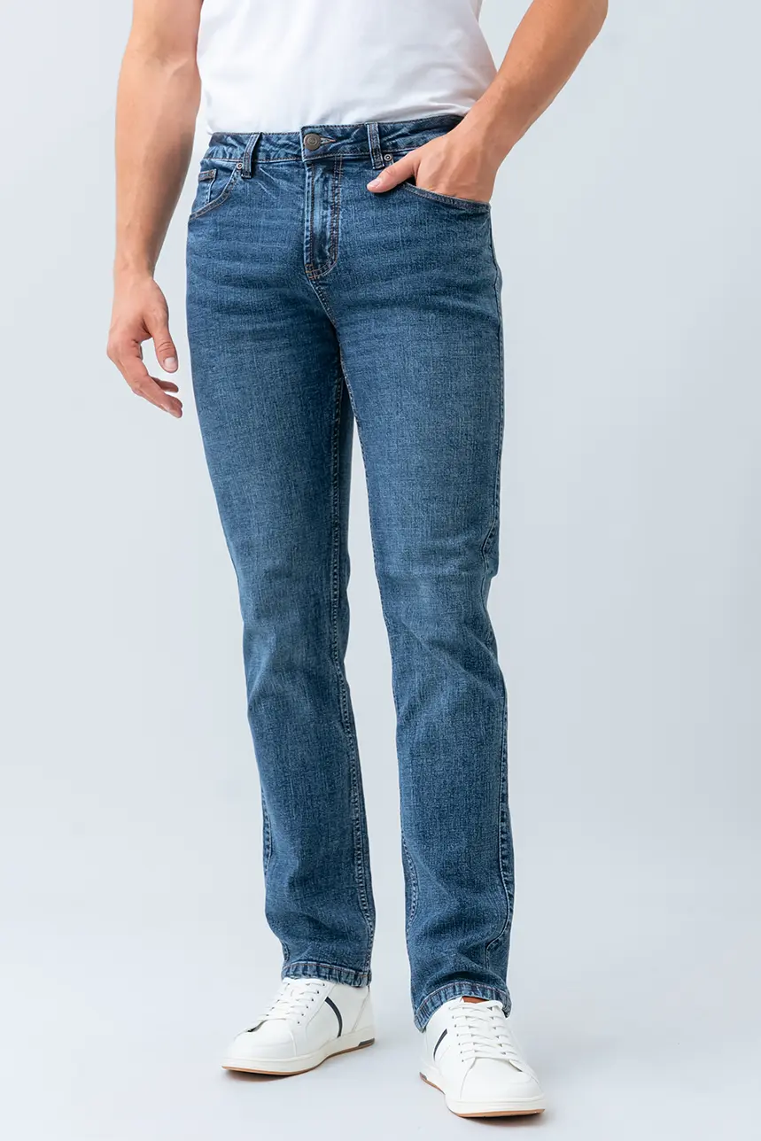 Le jeans extensible ajusté | Modèle Bouchard - Image 2