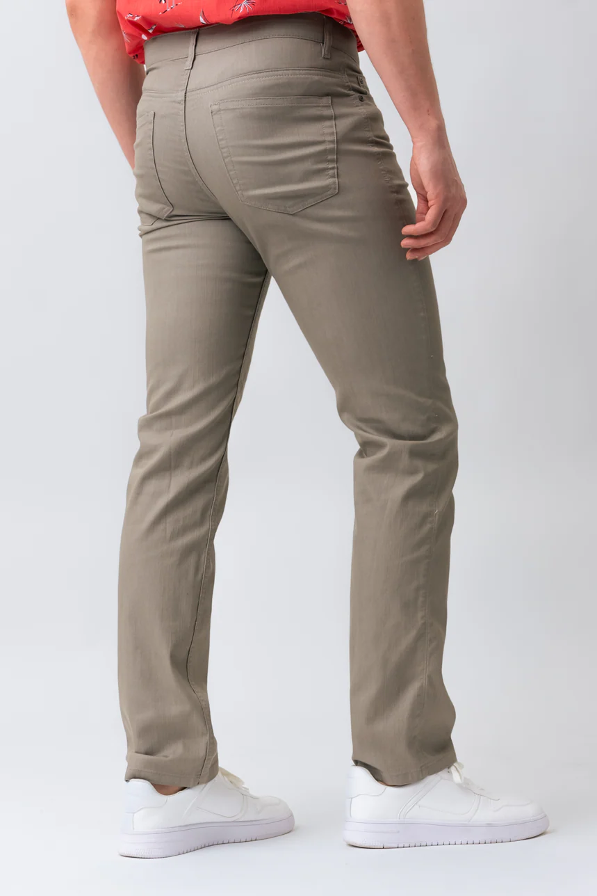 Le pantalon uni ajusté | Modèle Bouchard - Image 3