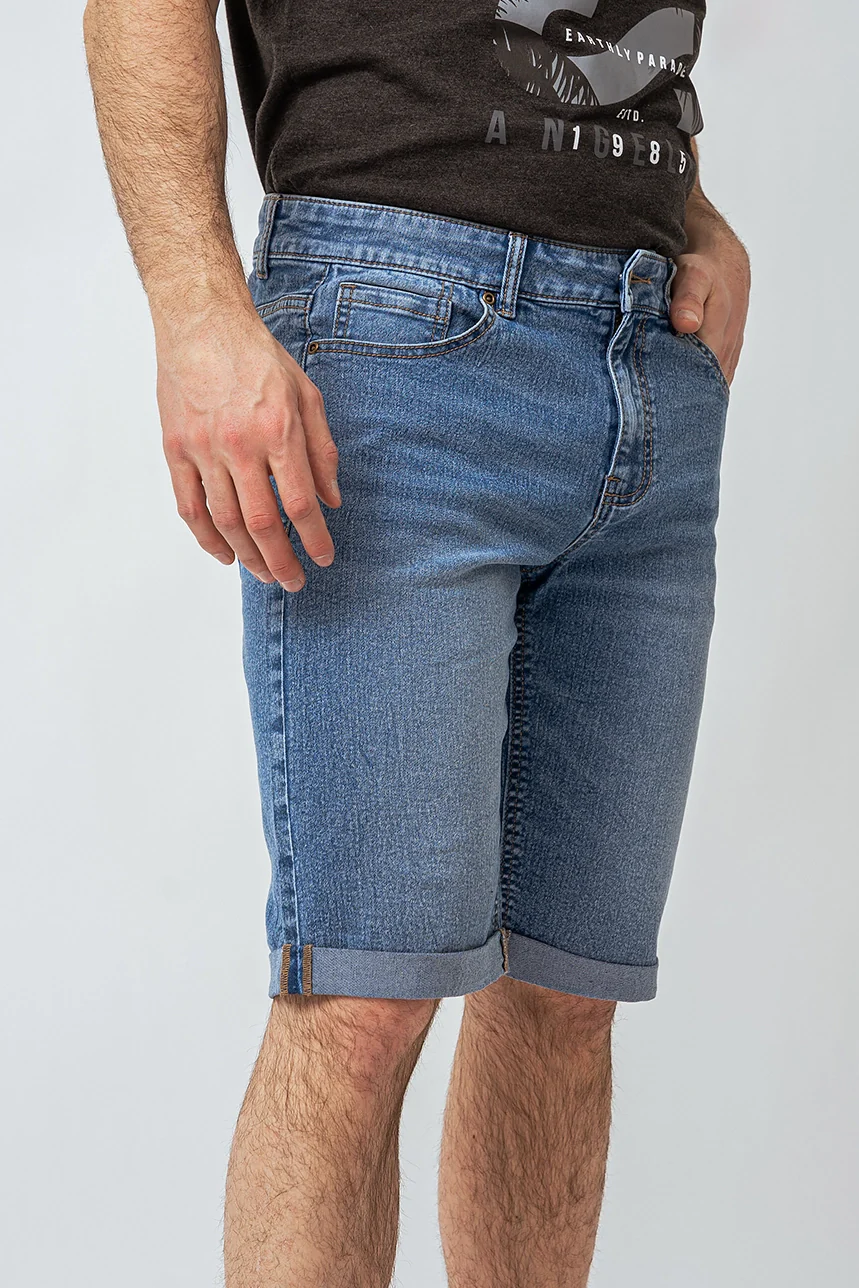 Le bermuda en denim classique - Image 2