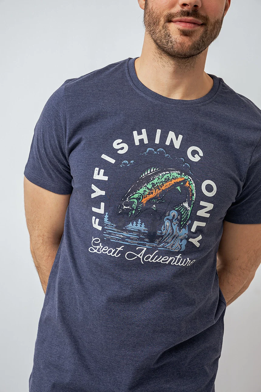 Le t-shirt « Flyfishing Only » - Image 2