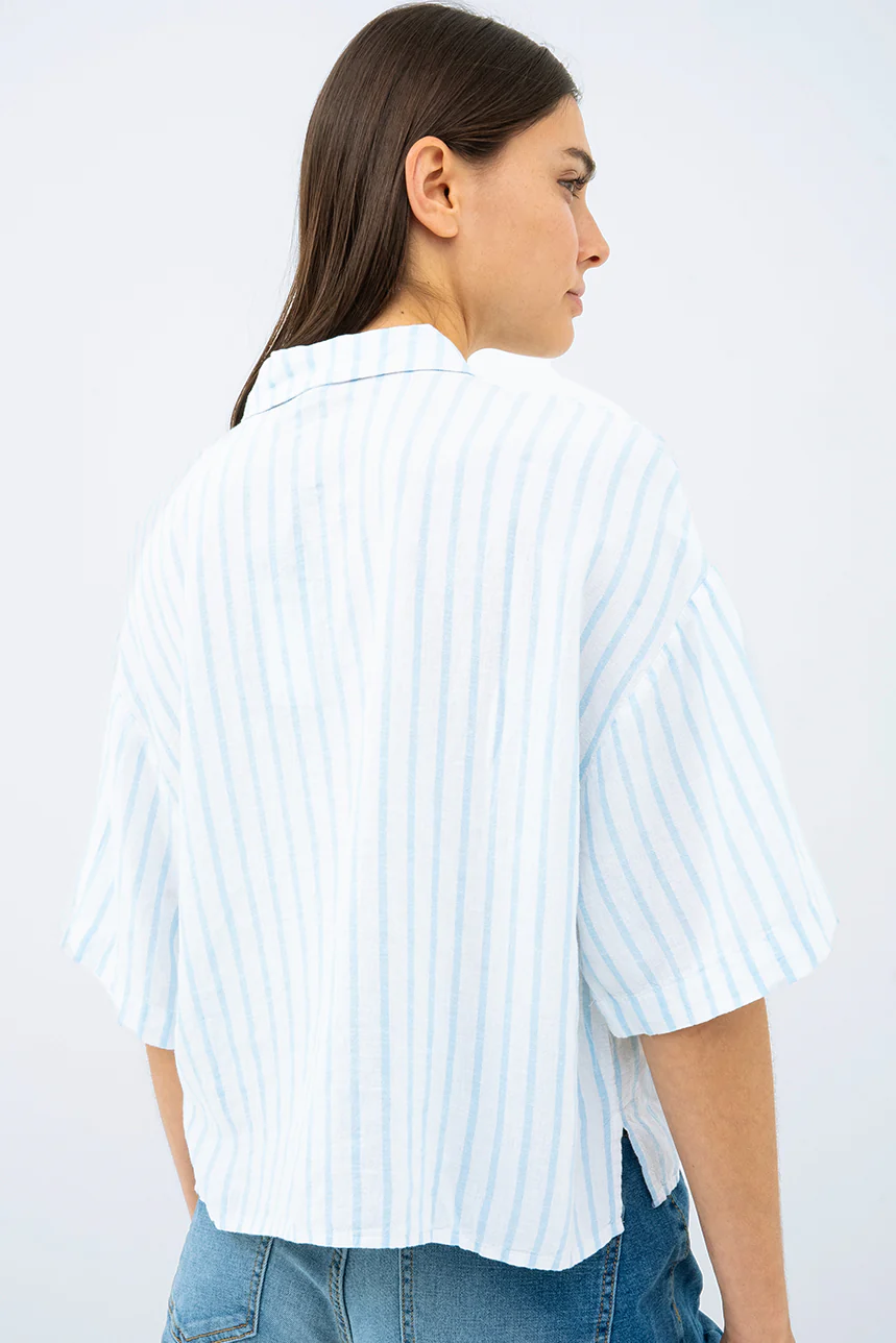 La blouse ample manche courte mélange de lin par Vero Moda - Image 4