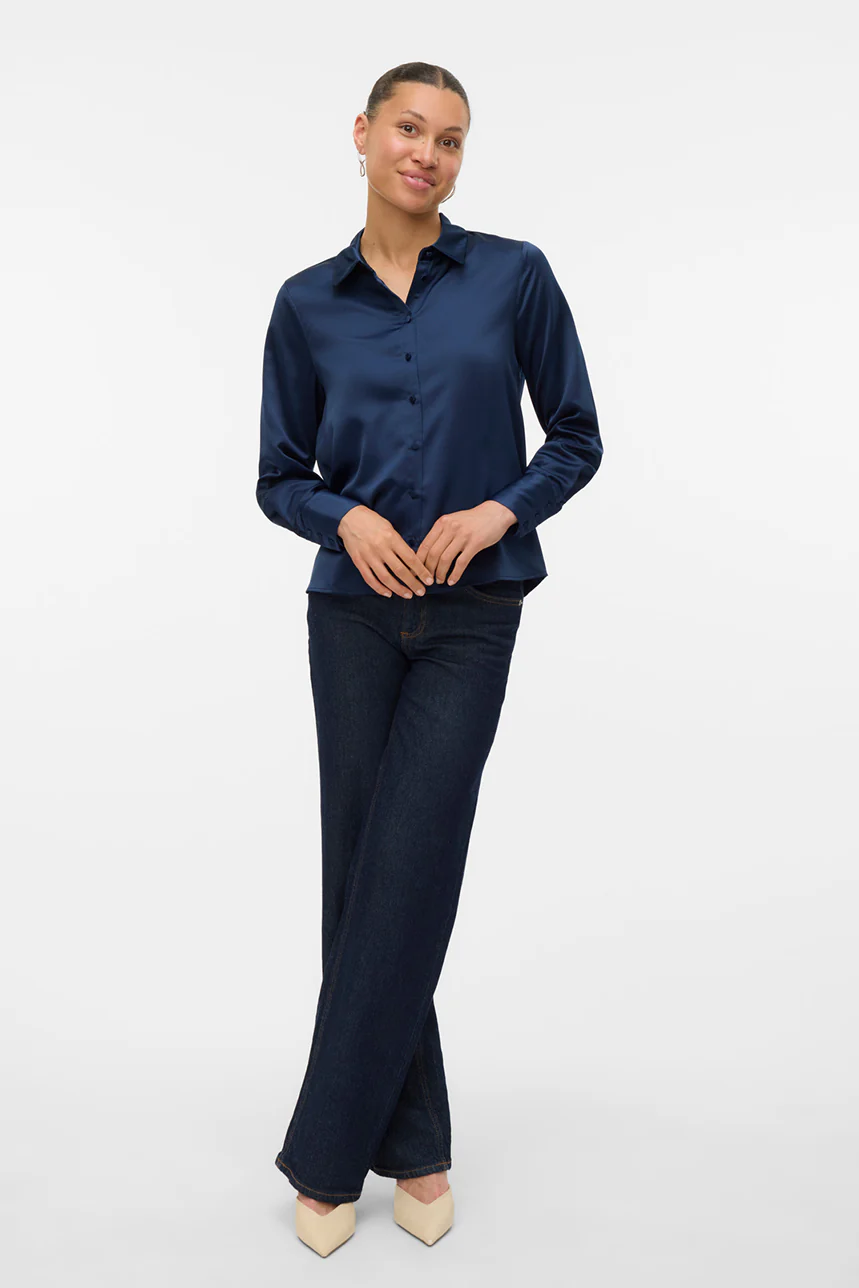 La chemise en satin avec boutons satinés - Image 9