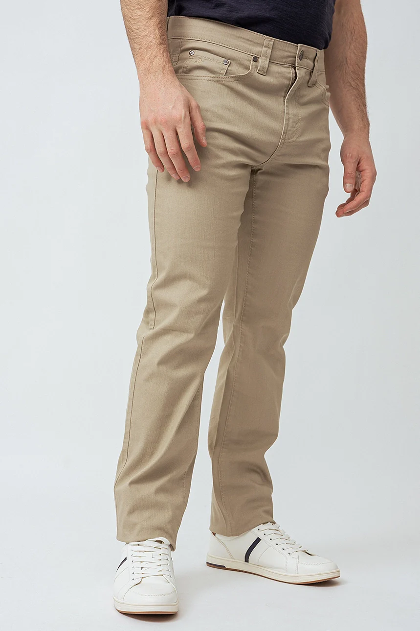 Le pantalon étroit extensible Lois | Modèle Brad Slim - Image 2
