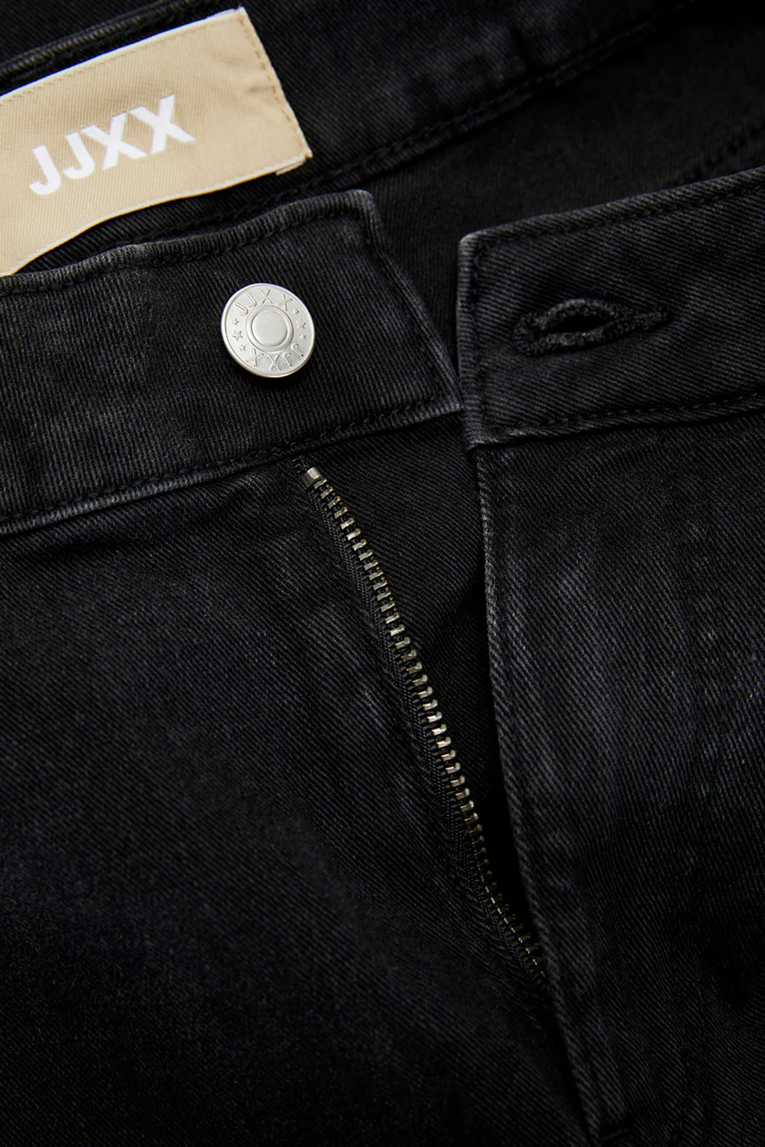 Le jean noir modèle Tokyo Wide - Image 3