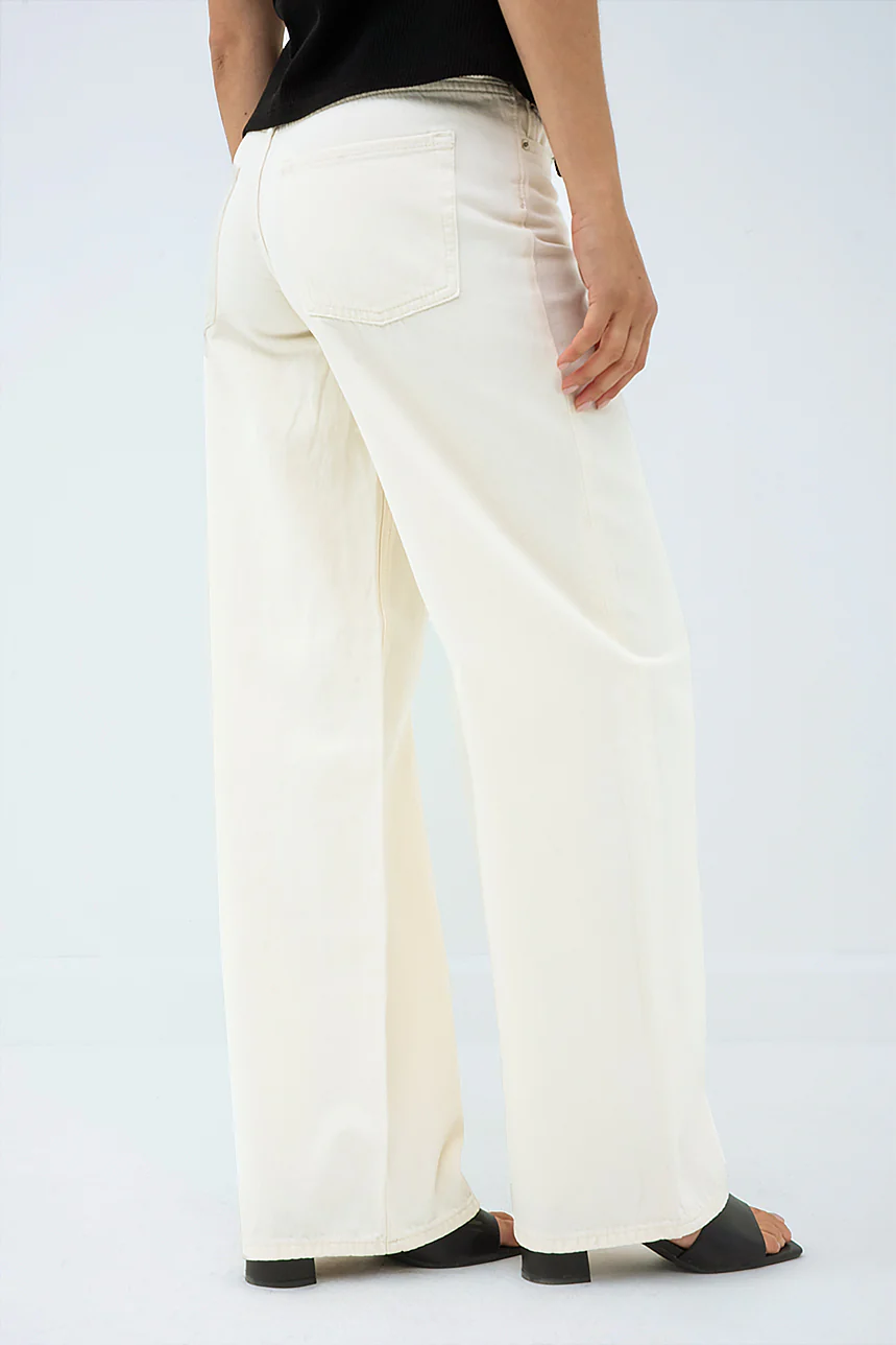 Le jeans large en denim crème par JJXX | Modèle Tokyo - Image 3