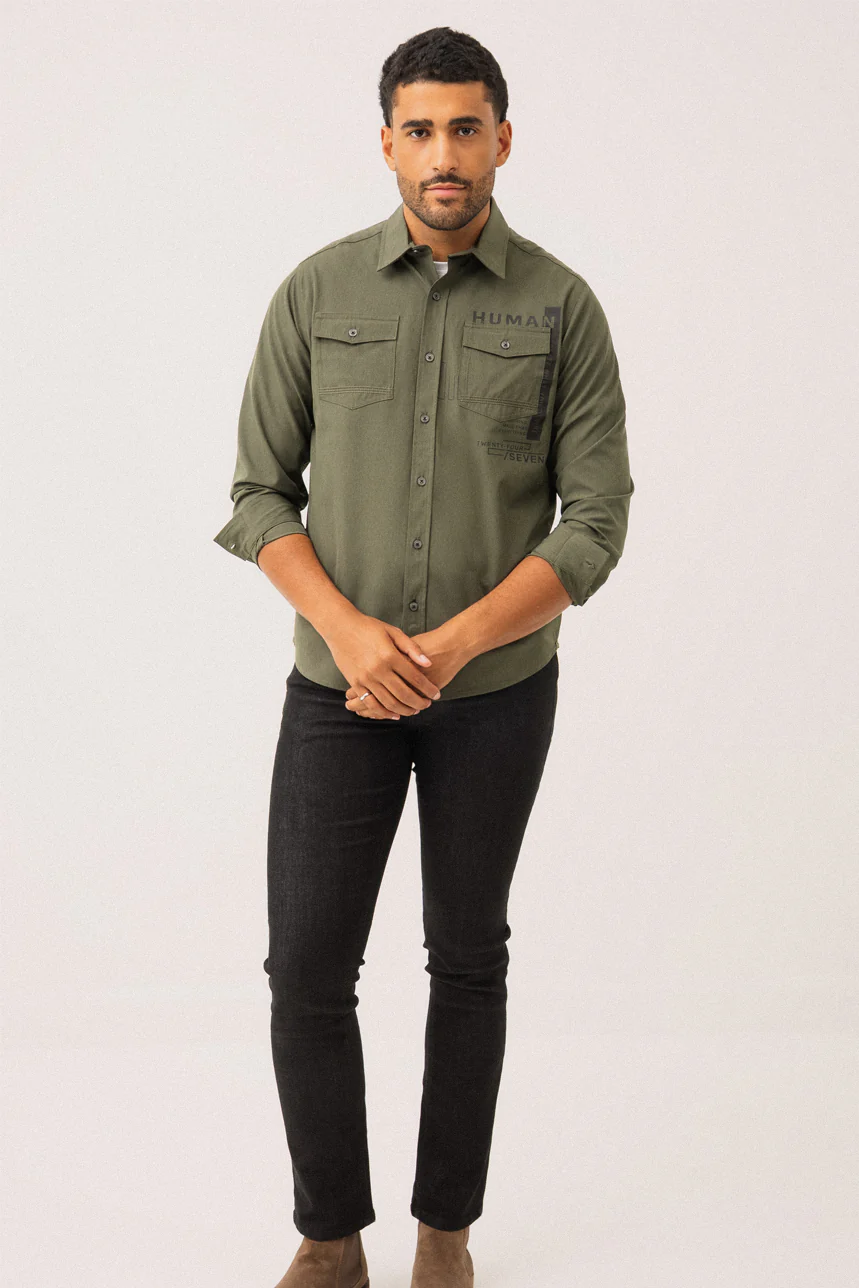 La chemise imprimée à l’avant à la poche gauche - Image 5