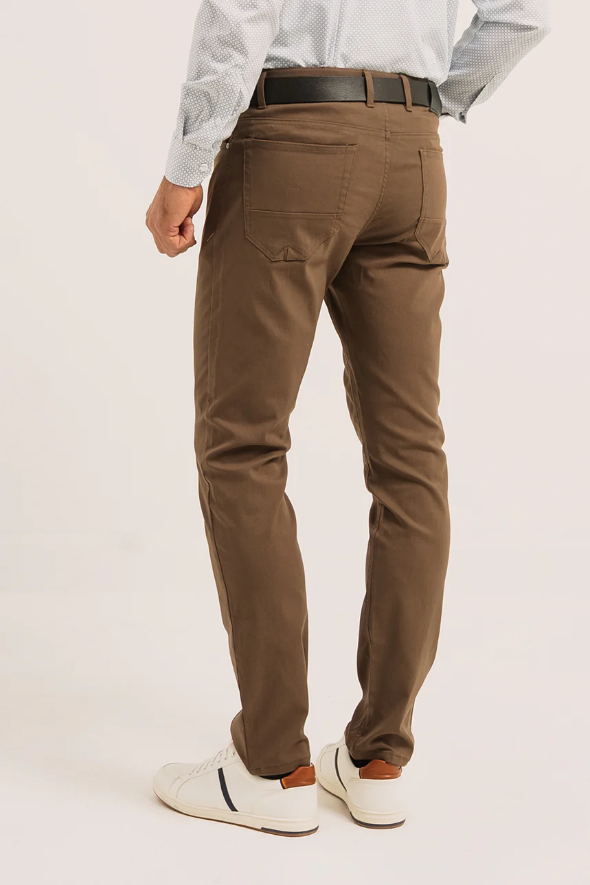 Le pantalon “Bungee flex” par Projek Raw | Modèle classique - Image 2